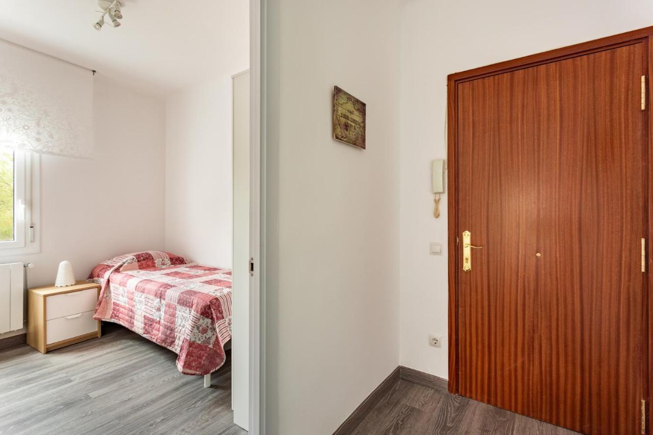 Barca 3 New Lovely Aprtment Near Beach Sant Adria de Besos Exterior foto